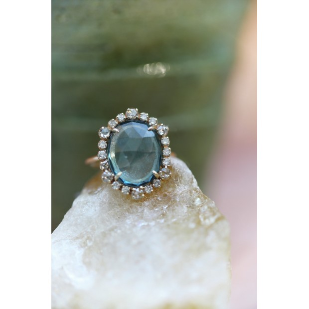 5 Octobre aukso žiedas su deimantais ir topazu LAGOON